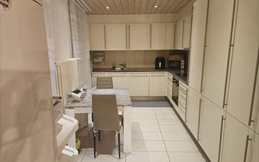 Apartment 5 rooms - image - 1