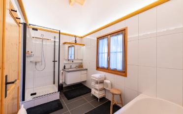 Chalet 6.5 pièces - image - 8