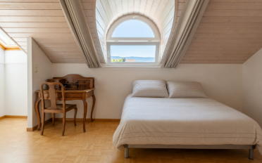 Dachwohnung 4 Zimmer - image - 8