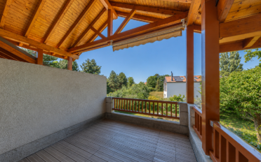 Dachwohnung 4 Zimmer - image - 6