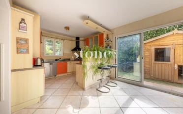 Villa 7 pièces - image - 3