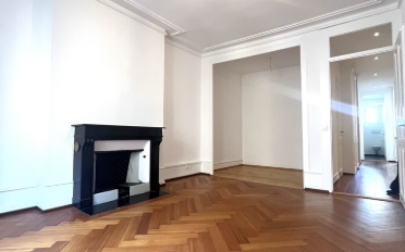 Furnished flat 4.5 rooms - image - 4
