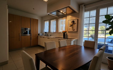 Single house 10 rooms - image - 3