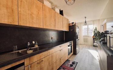 Apartment 4 rooms - image - 3