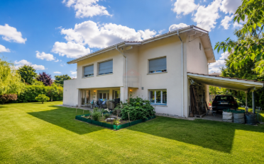Einfamilienhaus 5.5 Zimmer - image - 1