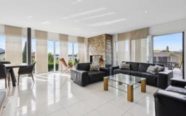 Einfamilienhaus 8.5 Zimmer - image - 6