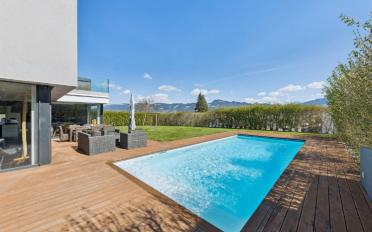 Villa 6.5 pièces - image - 1