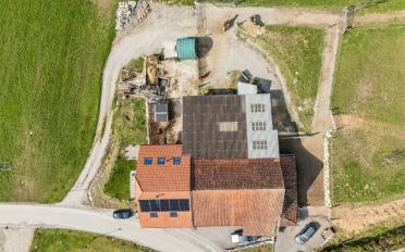 Building land - image - 3