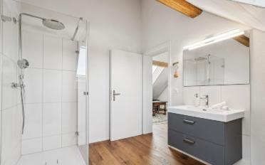 Maison 15 pièces - image - 9