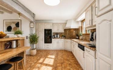 Single house 10 rooms - image - 5