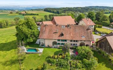 Ferme 8.5 pièces - image - 1
