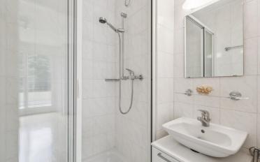 Attic flat 6 rooms - image - 6