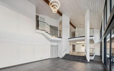 Villa 8.5 Zimmer - image - 8