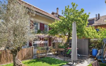 Einfamilienhaus 6.5 Zimmer - image - 1