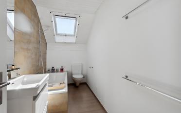Single house 7.5 rooms - image - 12