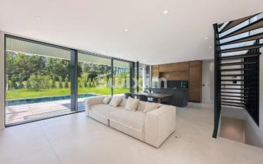 Single house 6 rooms - image - 3