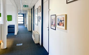 Bureau - image - 10