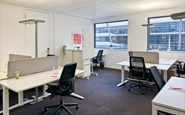 Office - image - 6