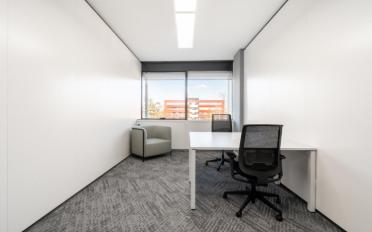 Bureau - image - 1