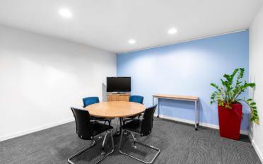 Office - image - 5
