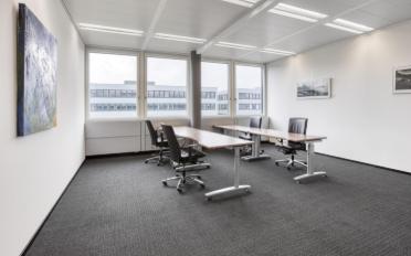 Office - image - 6