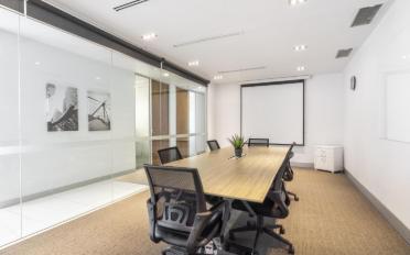 Office - image - 1