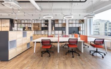 Office - image - 8
