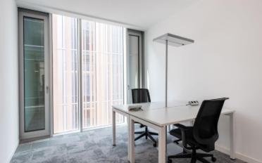 Office - image - 10