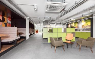 Office - image - 4