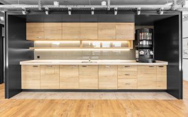 Office - image - 10