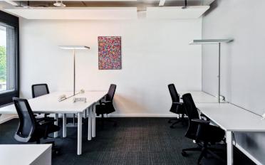 Bureau - image - 1