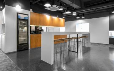 Office - image - 6