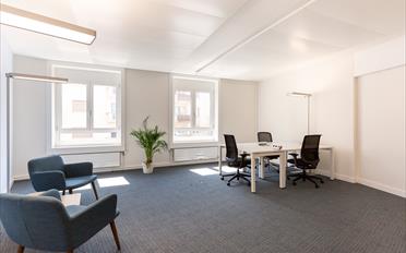 Office - image - 1