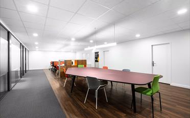 Office - image - 6