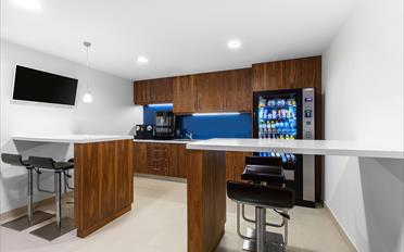 Office - image - 9