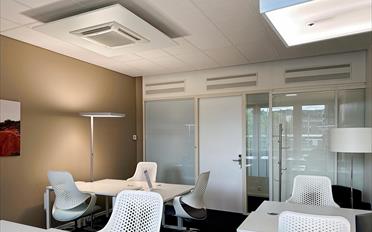 Bureau - image - 1