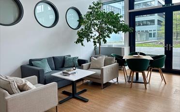 Office - image - 6