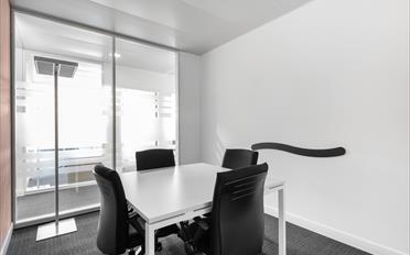 Office - image - 7