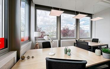 Office - image - 11