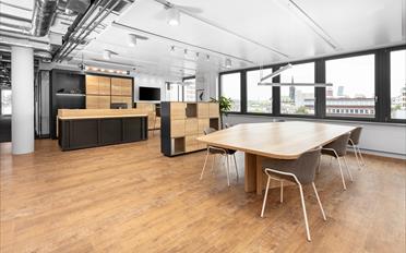 Office - image - 4