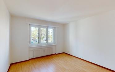 Apartment 4 rooms - image - 3