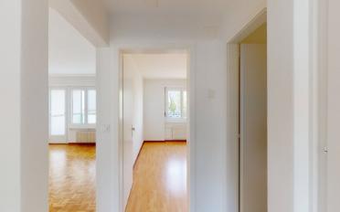 Apartment 4 rooms - image - 8