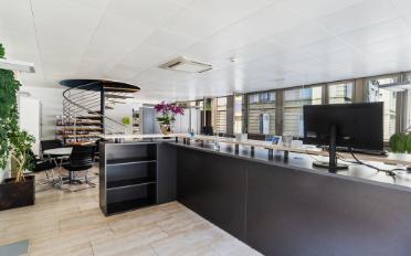Bureau - image - 9