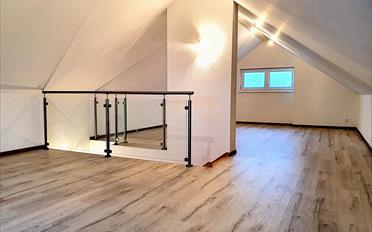 Attic flat 5.5 rooms - image - 1