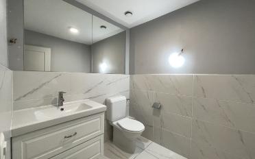 Office - image - 5