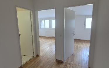 Apartment 4 rooms - image - 8