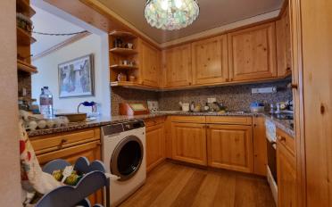 Apartment 7.5 rooms - image - 9