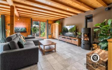 Chalet 7.5 pièces - image - 2