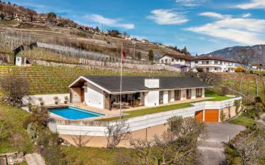 Villa 7.5 Zimmer - image - 1