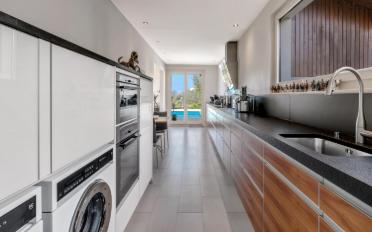 Villa 7.5 Zimmer - image - 12